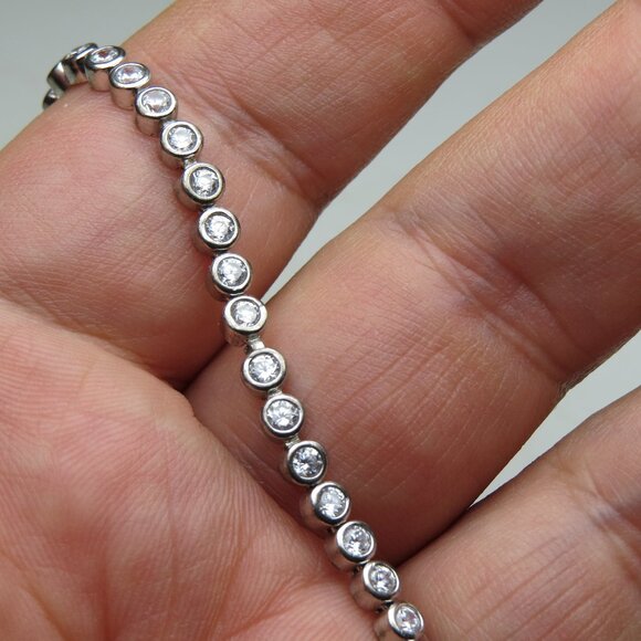 *925 Sterling Silver Diamond Heart Bracelet - Picture 1 of 3